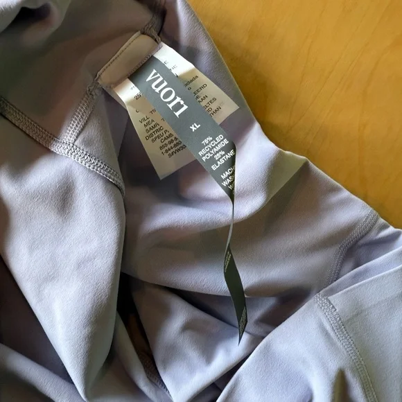 Vuori AllTheFeels™ Short 4" Size XL - Picture 7 of 8